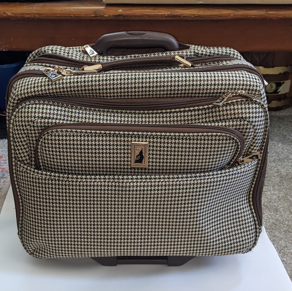 London Fog Chelsea computer bag